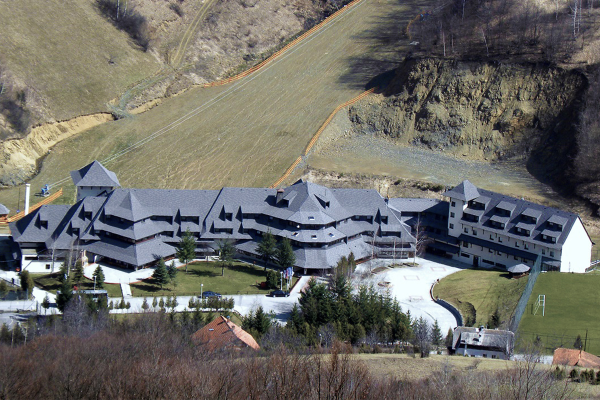 Hotel JUNIOR